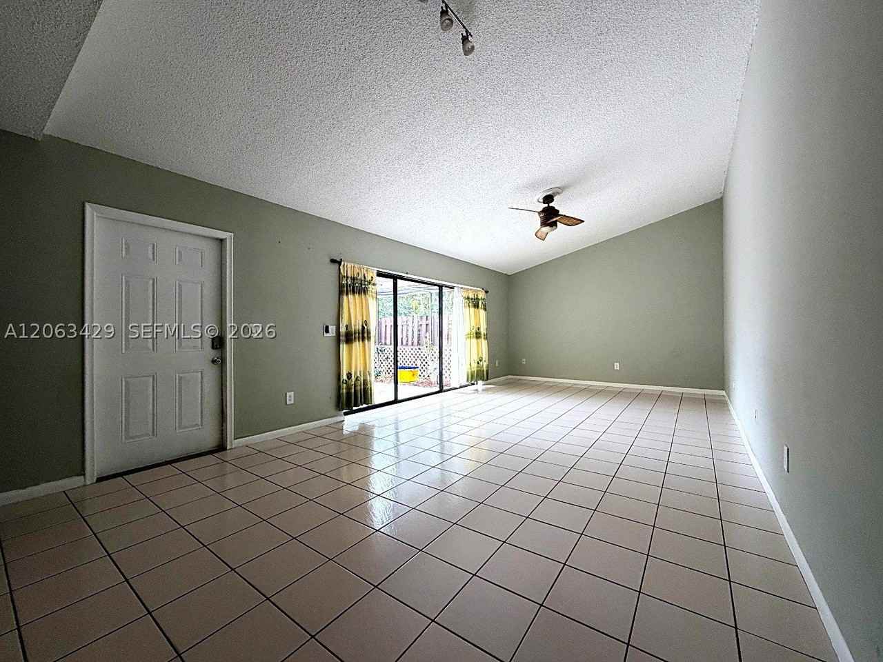 4226 S Landar Dr #4226 - Photo 6 of 16