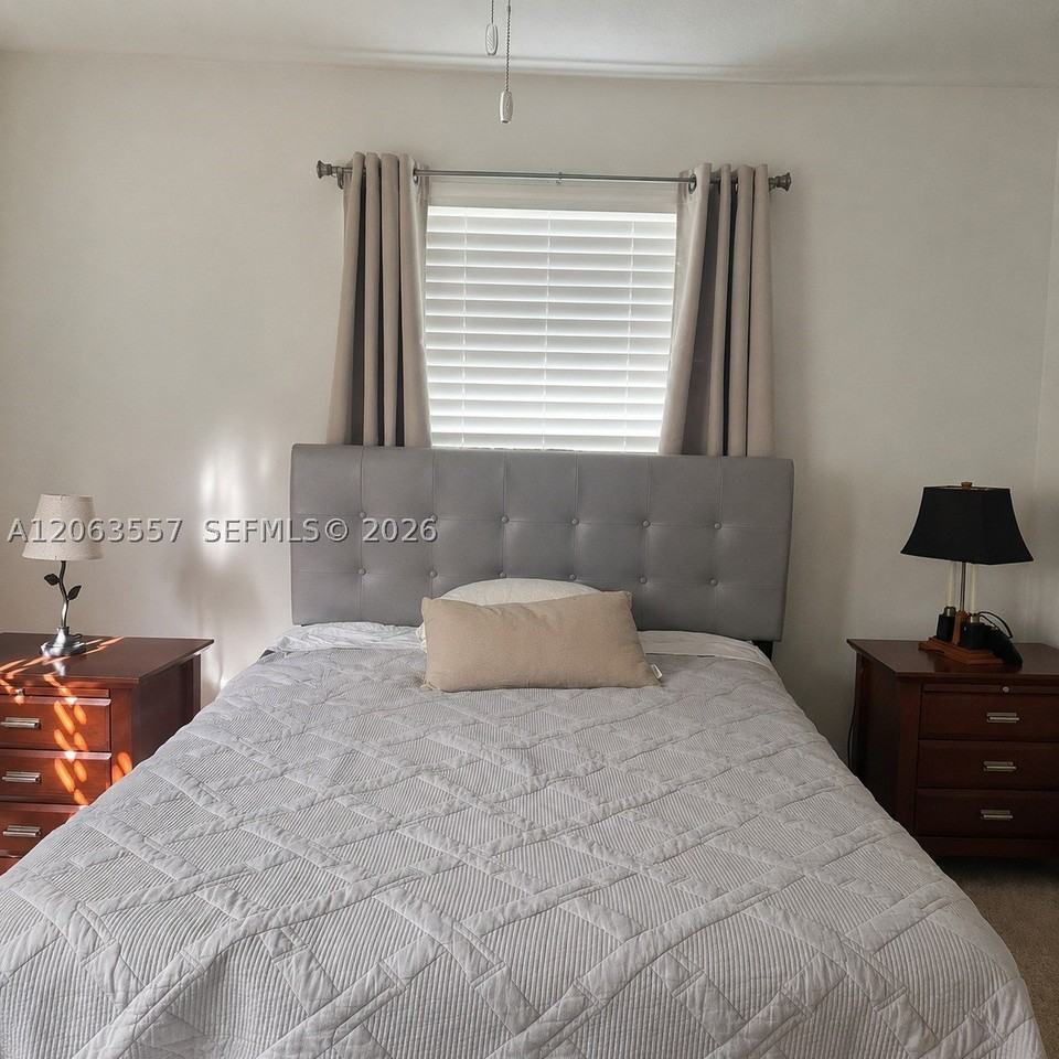 443 NW - Photo 4 of 7