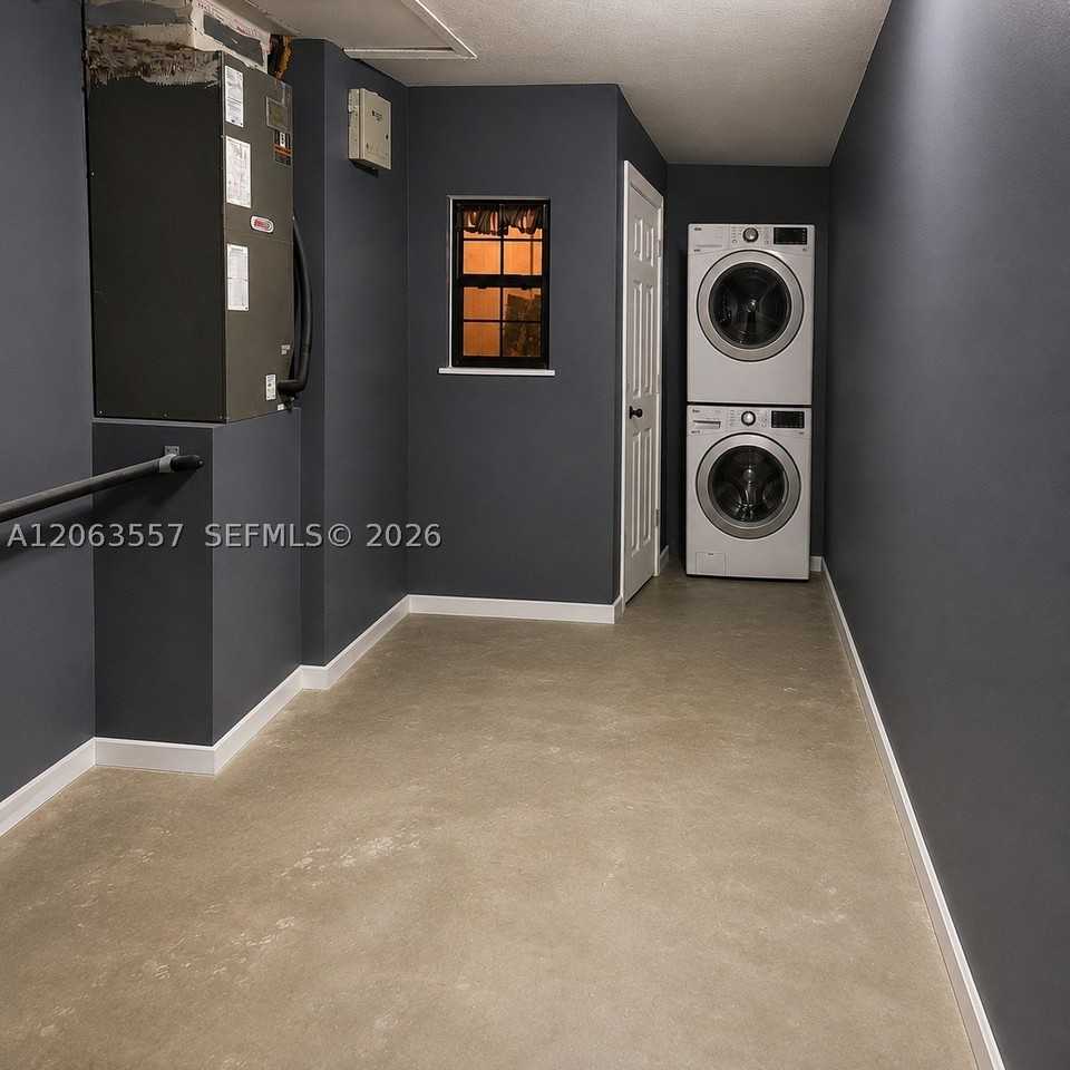 443 NW - Photo 7 of 7