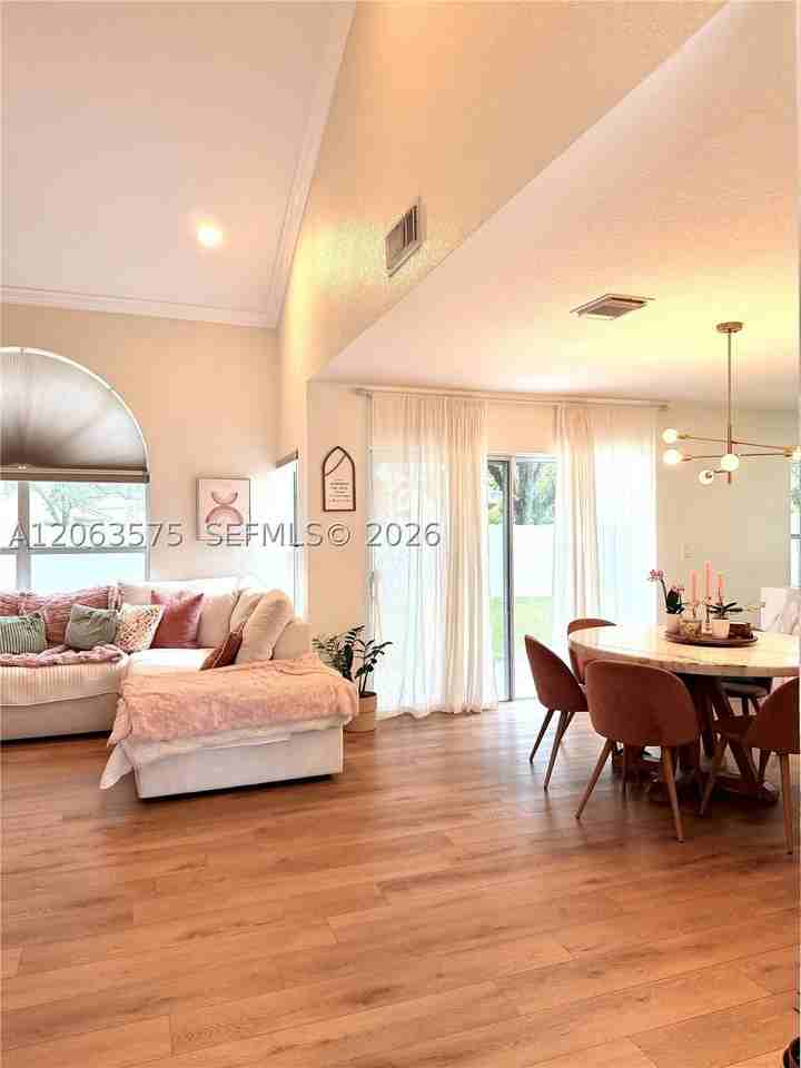 12672 Nw 11th Ct #1 - Photo 6 of 20