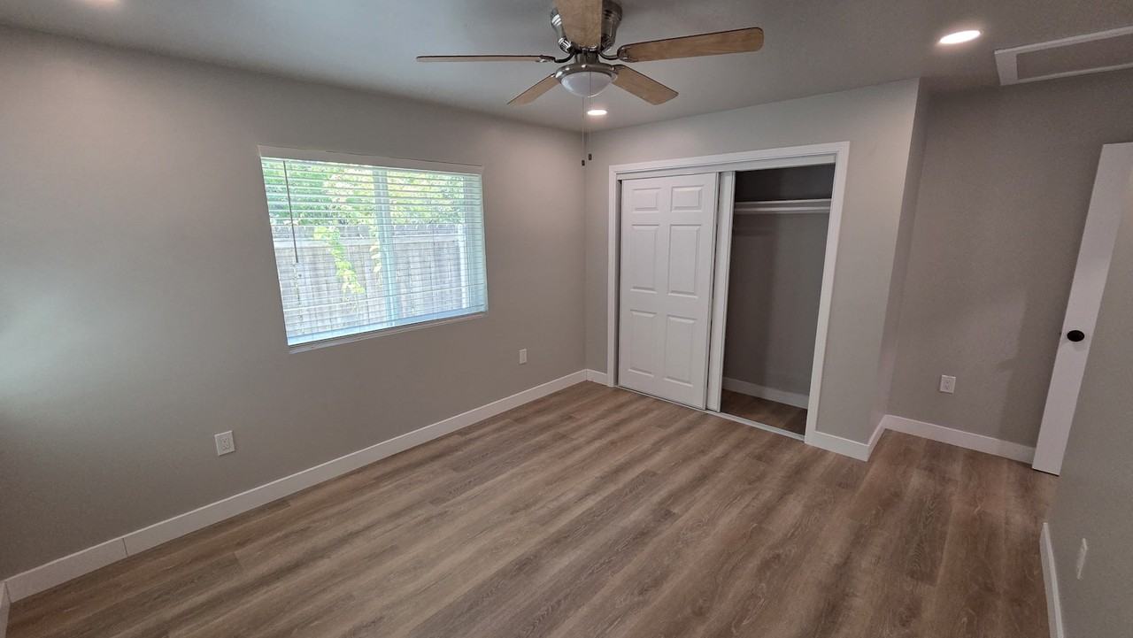 3840 Walnut Avenue, Unit A - Photo 6 of 7