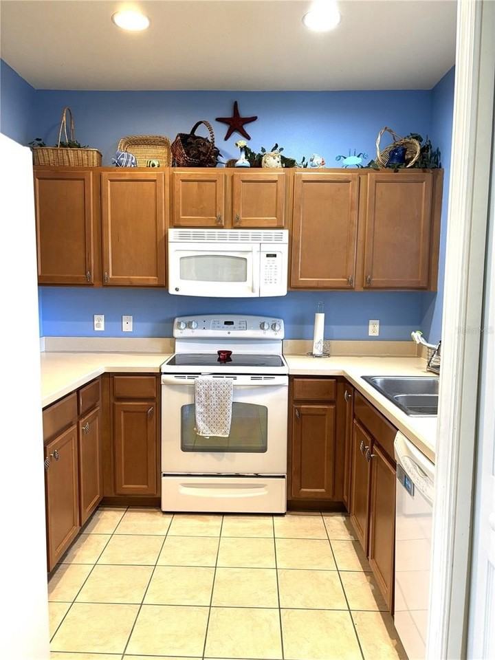 3825 45th Ter W #104 - Photo 3 of 19