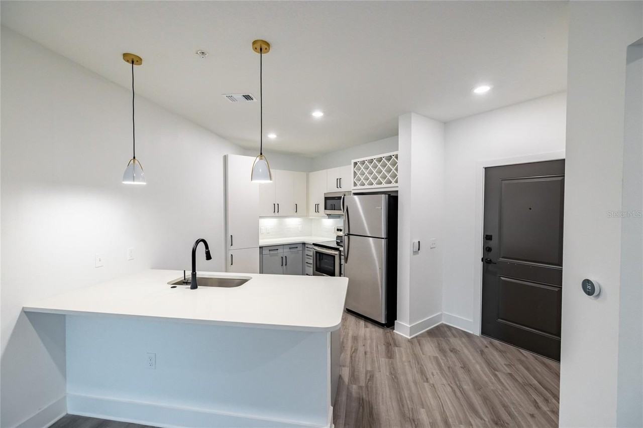 1420 Lakefront Dr #6210 - Photo 4 of 29