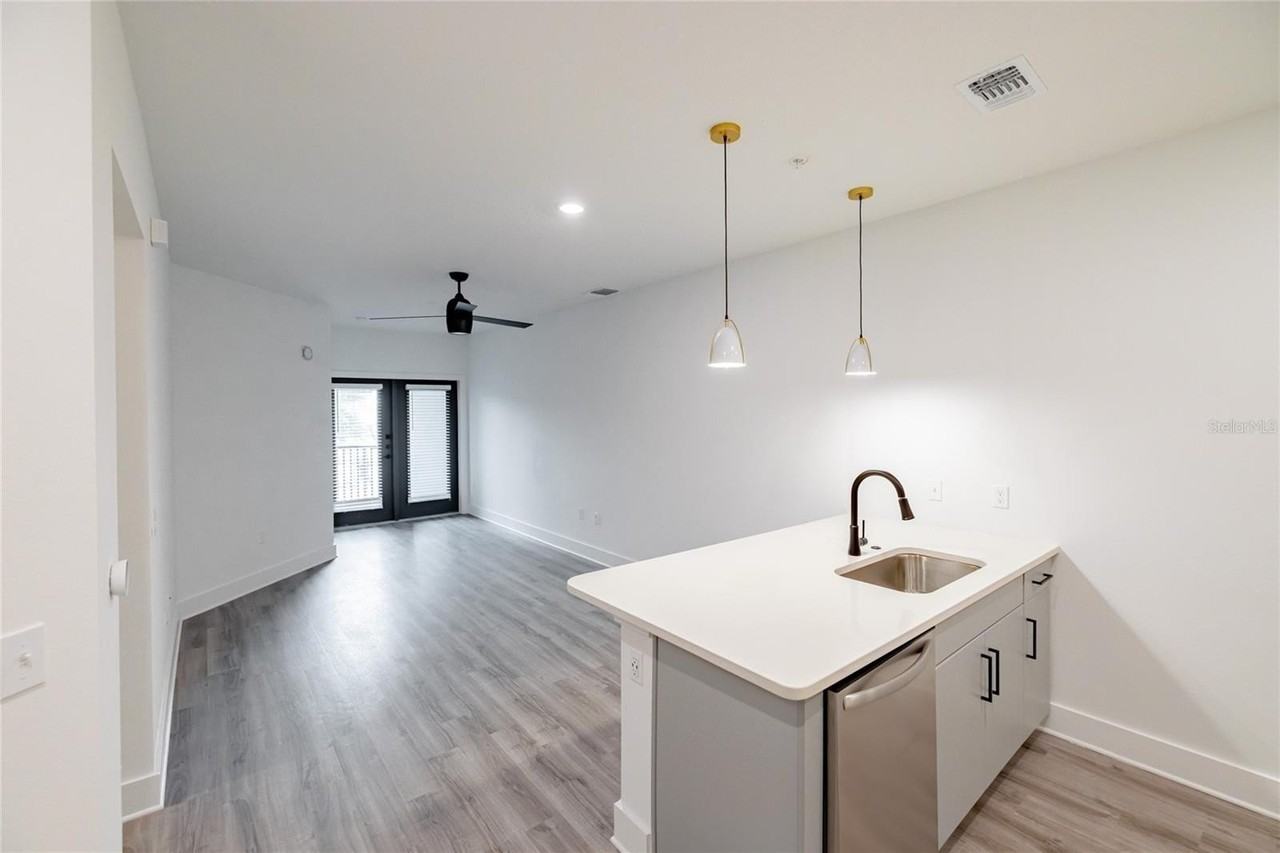 1420 Lakefront Dr #6210 - Photo 7 of 29