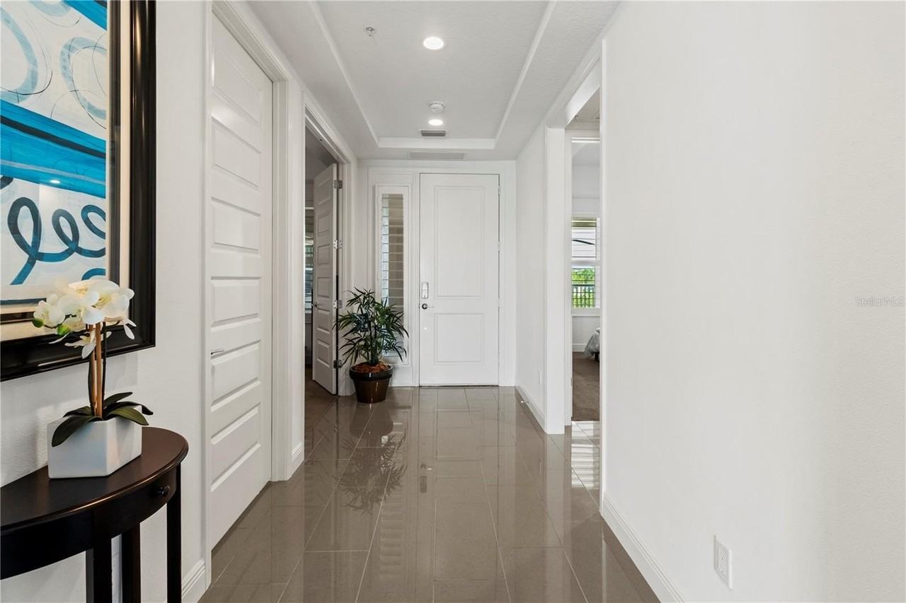10520 Boardwalk Loop #302 - Photo 4 of 42