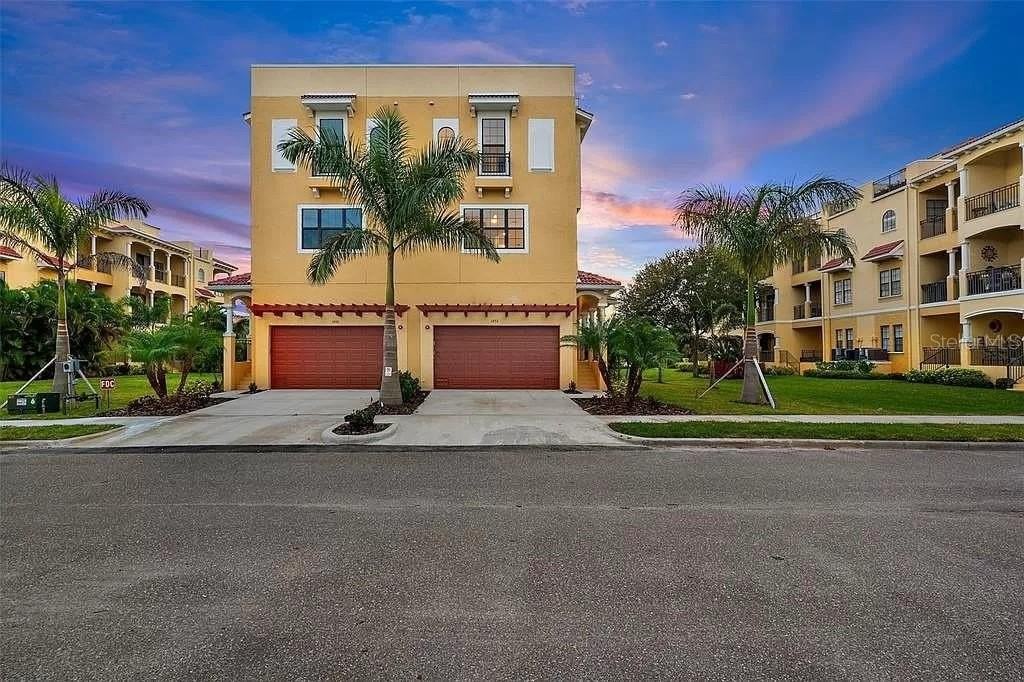 6418 Margarita Shores Ln - Photo 5 of 50
