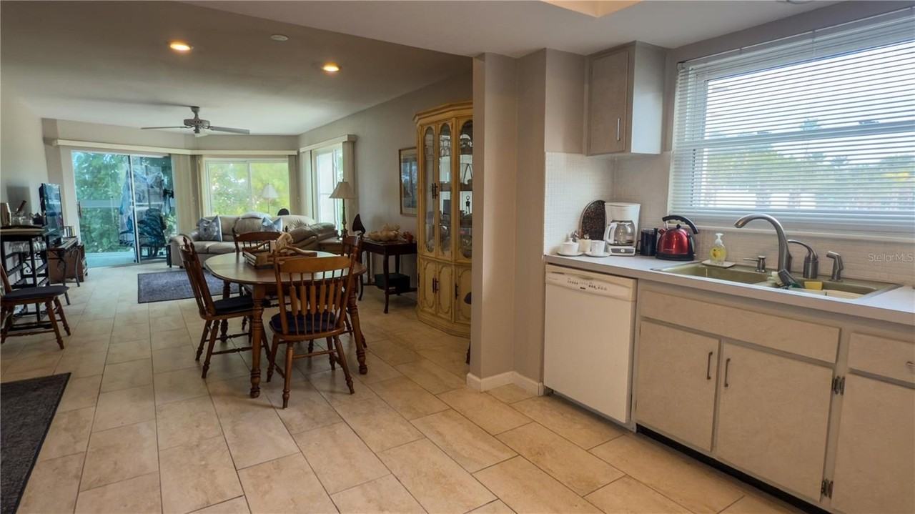 1900 Benjamin Franklin Dr #201BER - Photo 5 of 21