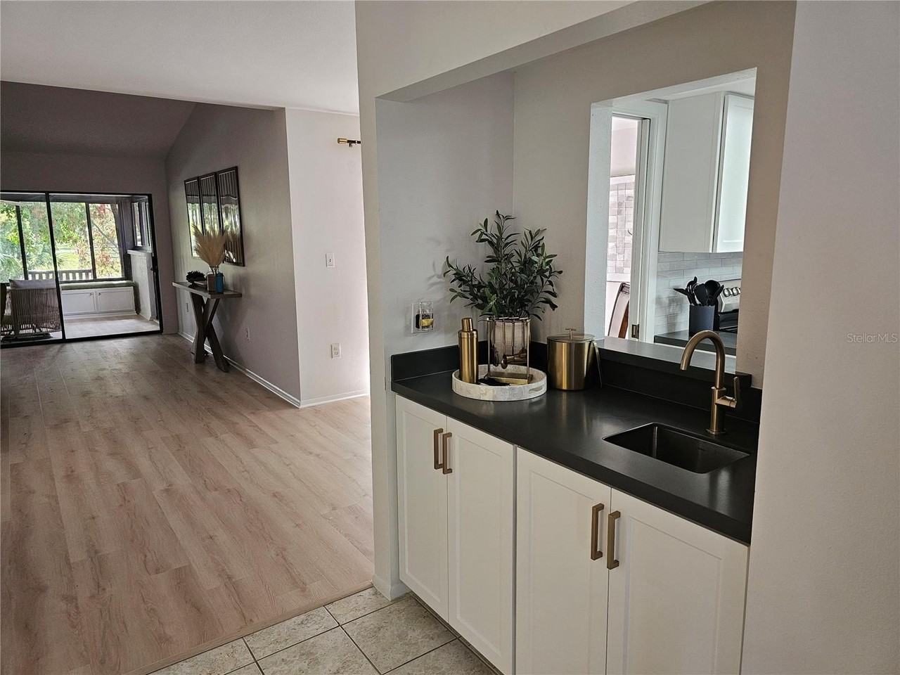 4408 La Jolla Dr #19A - Photo 7 of 50