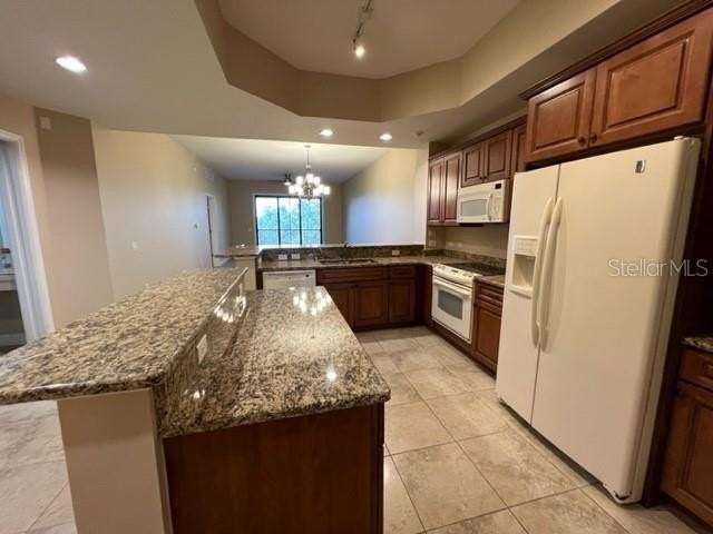 7710 Lake Vista Ct #303 - Photo 3 of 32