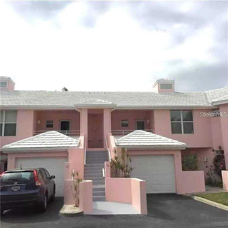 4220 Pinebrook Cir #14