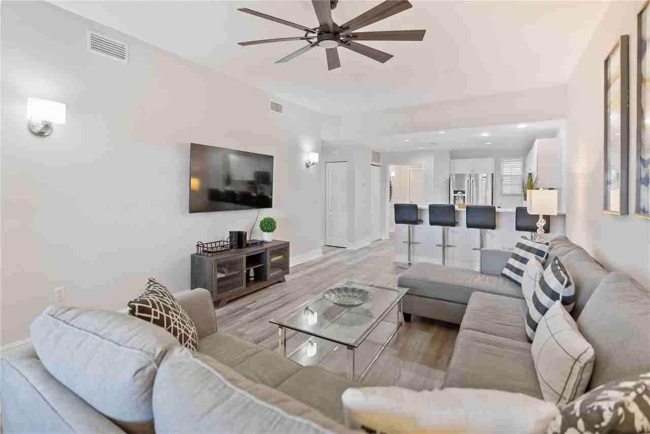 3702 54th Dr W #102 - Photo 7 of 36