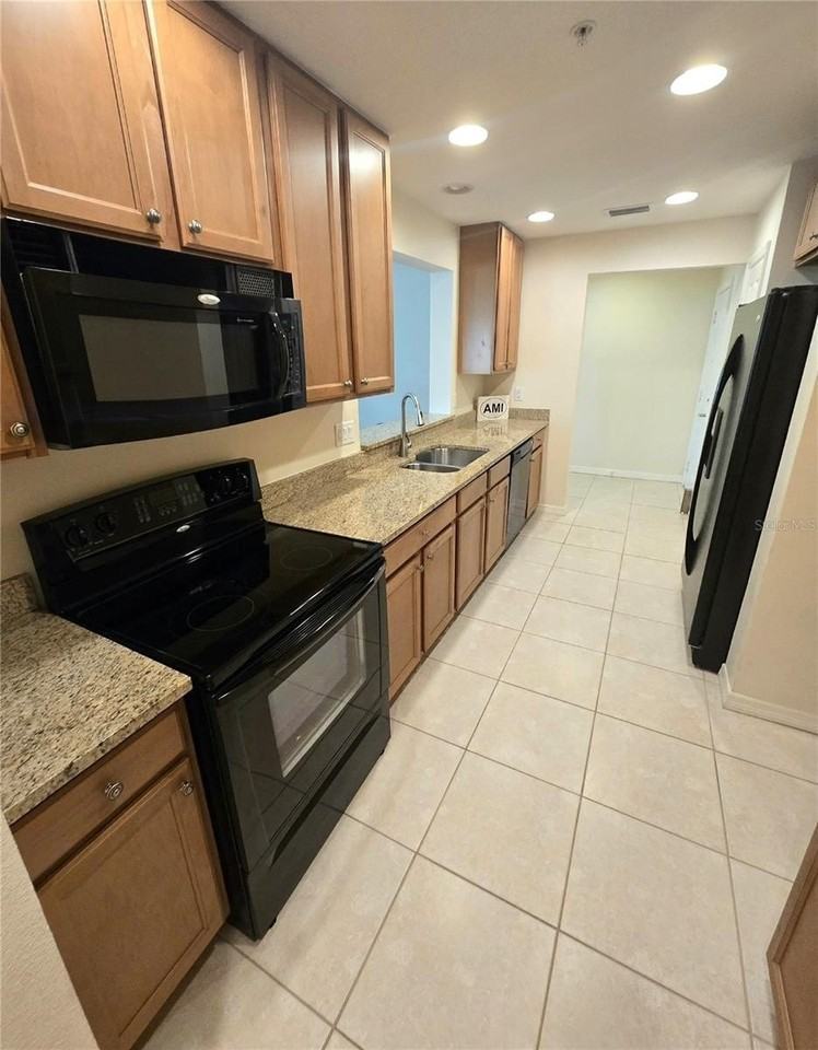 4005 Overture Cir #4005 - Photo 5 of 15