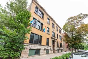 1513 W Winnemac Ave #2E - Photo 1 of 1