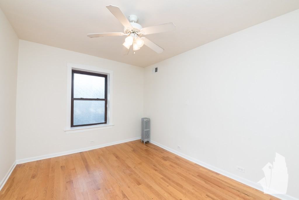 1249 W Henderson St #1253-2 - Photo 7 of 10