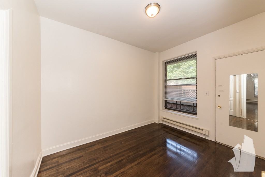 3839 N Greenview Ave #3841-1W - Photo 6 of 10