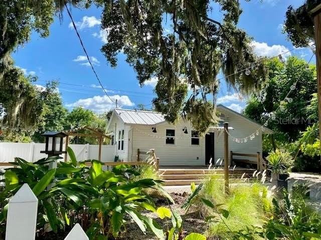 3611 Old Bradenton Rd - Photo 2 of 40