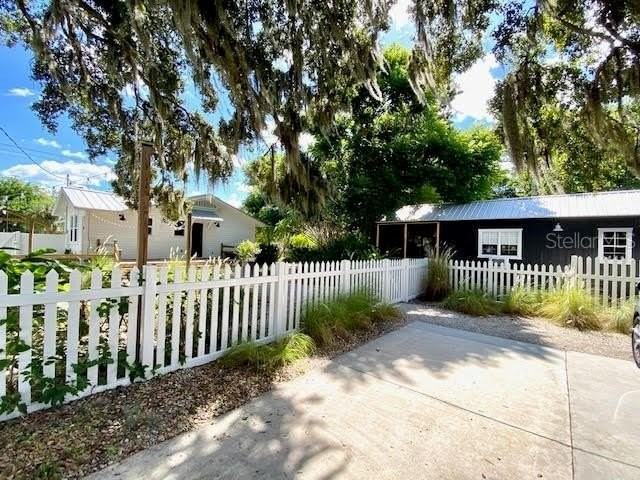 3611 Old Bradenton Rd - Photo 4 of 40