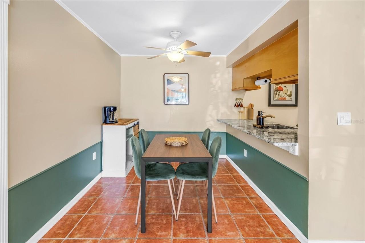3269 Beneva Rd #102 - Photo 4 of 41