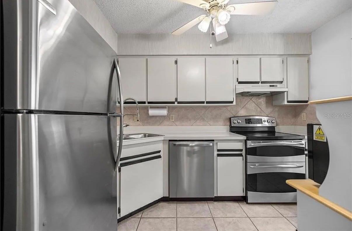 7294 Cloister Dr #23 - Photo 4 of 21
