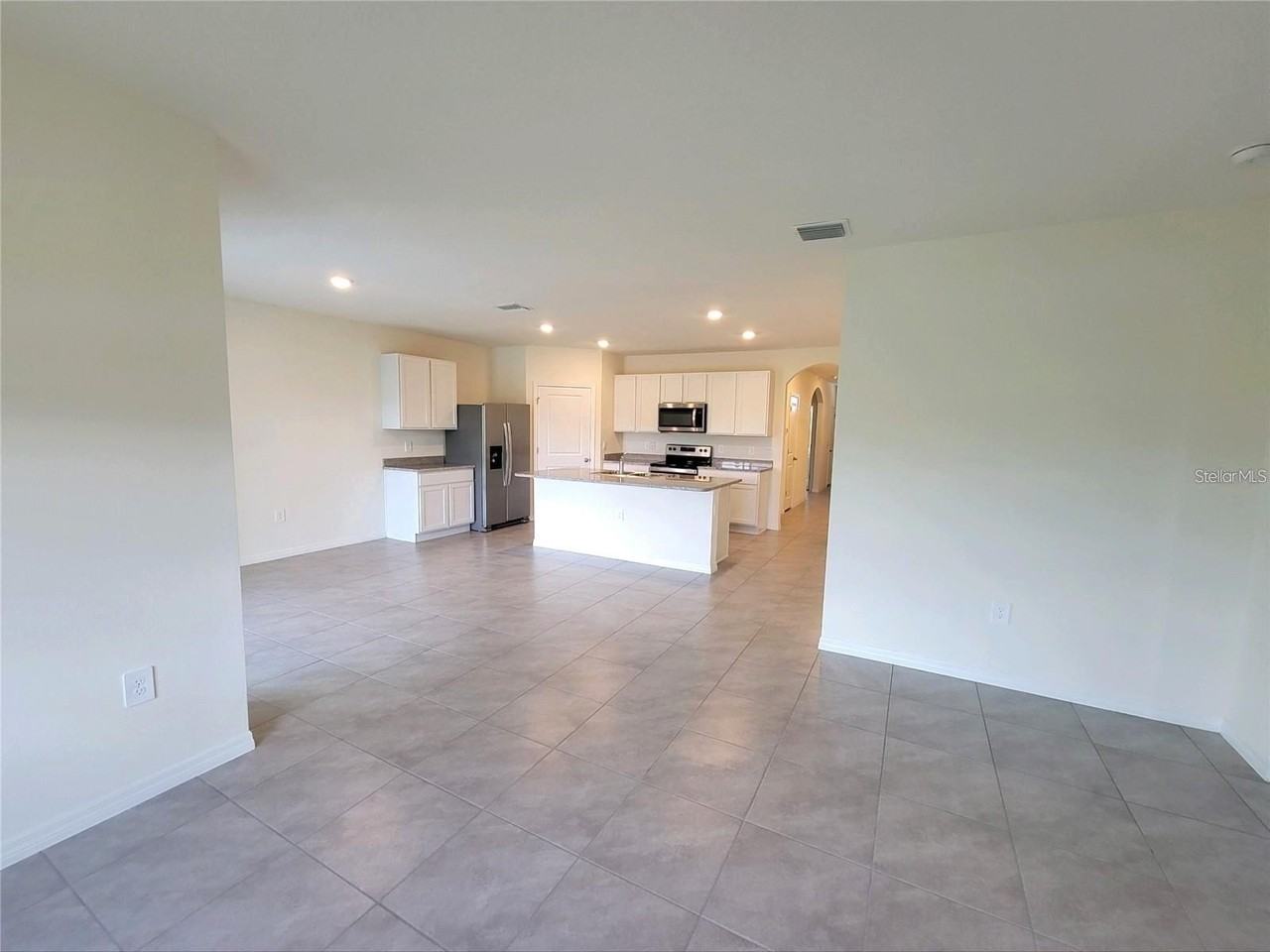 17419 Harvest Moon Way - Photo 3 of 14
