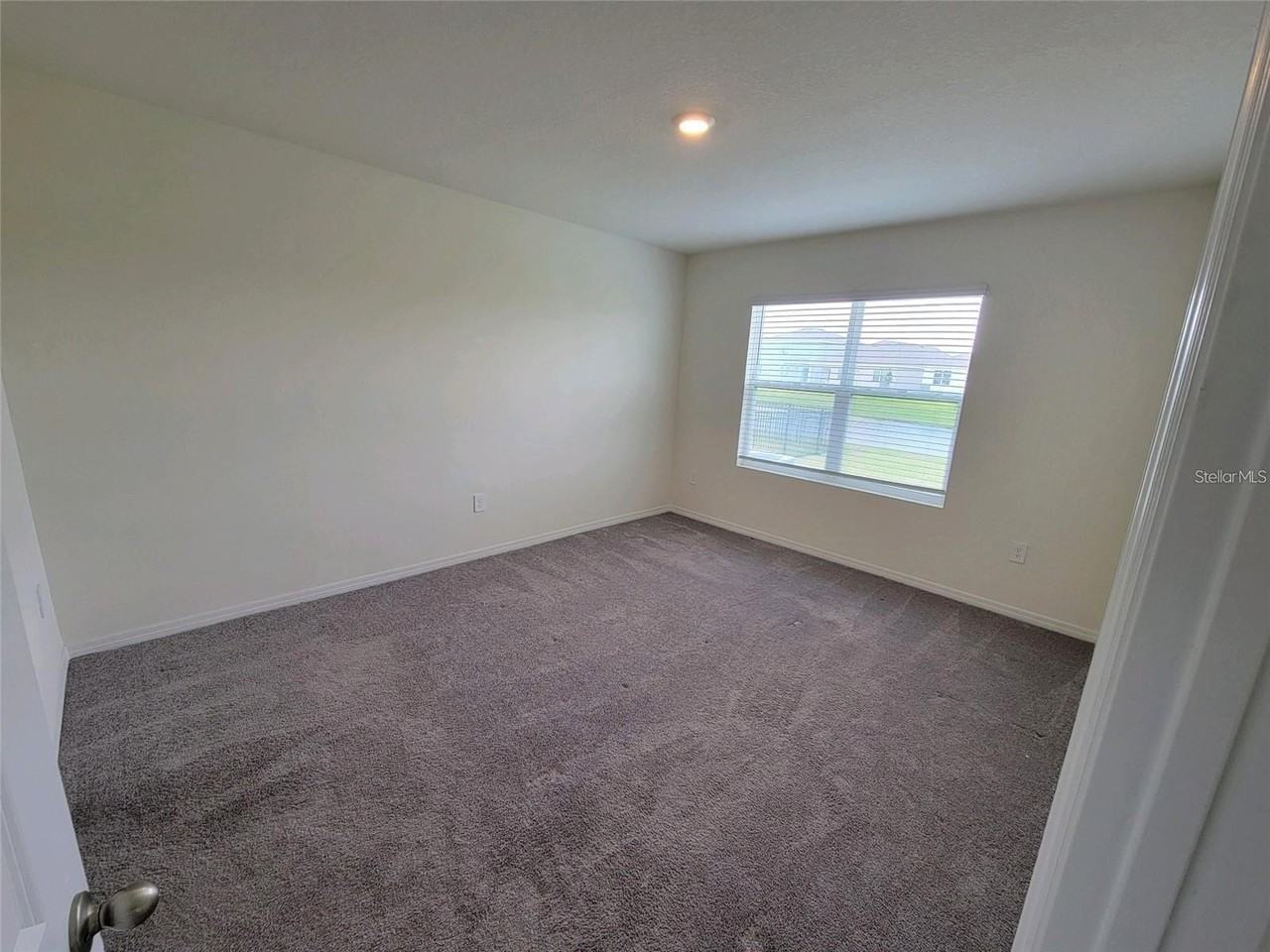 17419 Harvest Moon Way - Photo 5 of 14