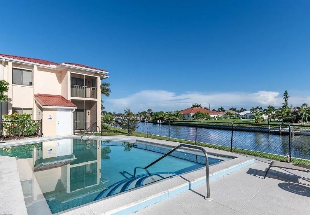 1204 Spanish Cay Ln #A - Photo 2 of 12