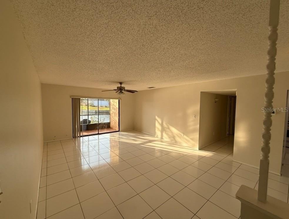 1204 Spanish Cay Ln #A - Photo 3 of 12