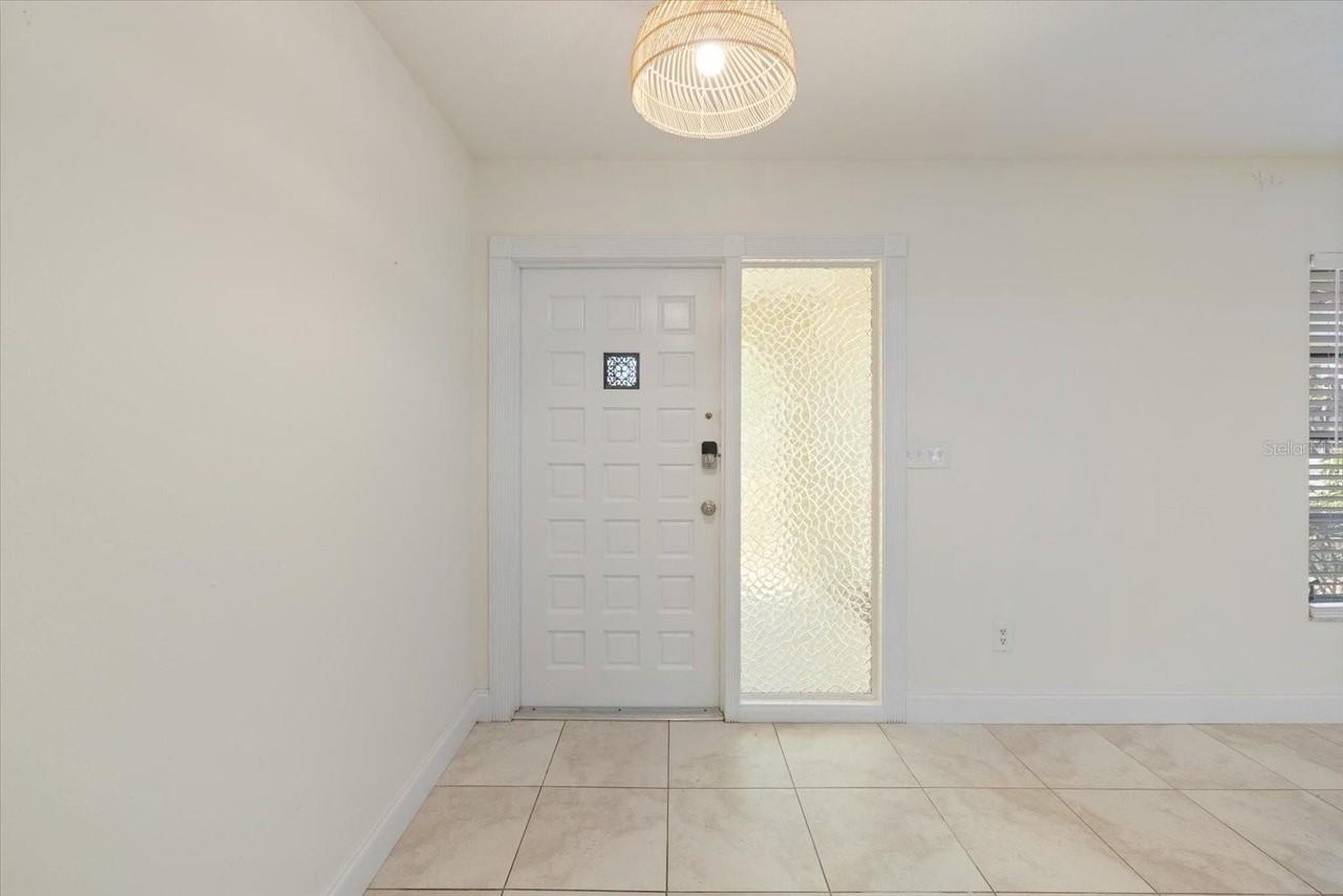 5151 Oakmont Pl - Photo 5 of 44
