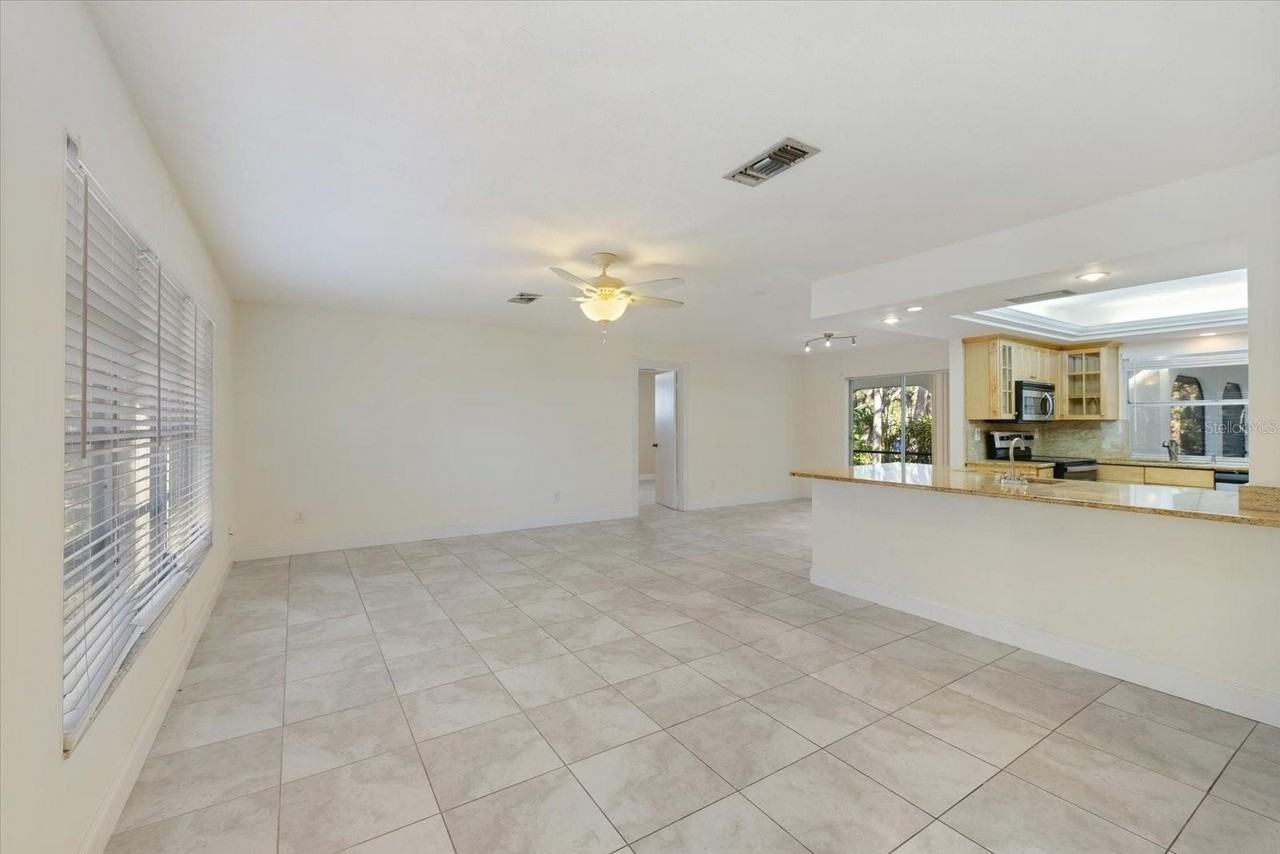 5151 Oakmont Pl - Photo 6 of 44