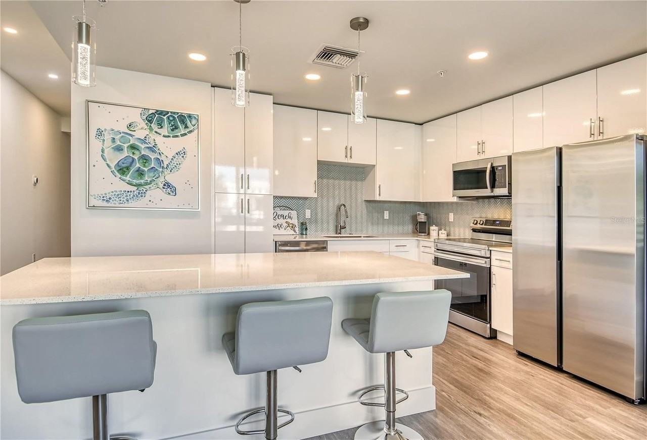 1709 N Tamiami Trl #221 - Photo 4 of 36