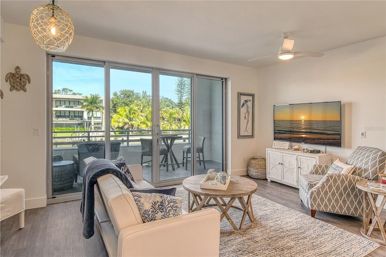 1709 N Tamiami Trl #221 - Photo 7 of 36