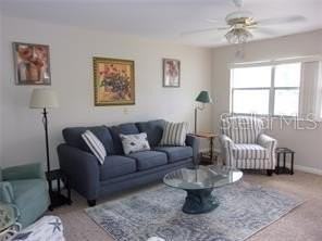 1811 Bedford Ln #164 - Photo 5 of 44