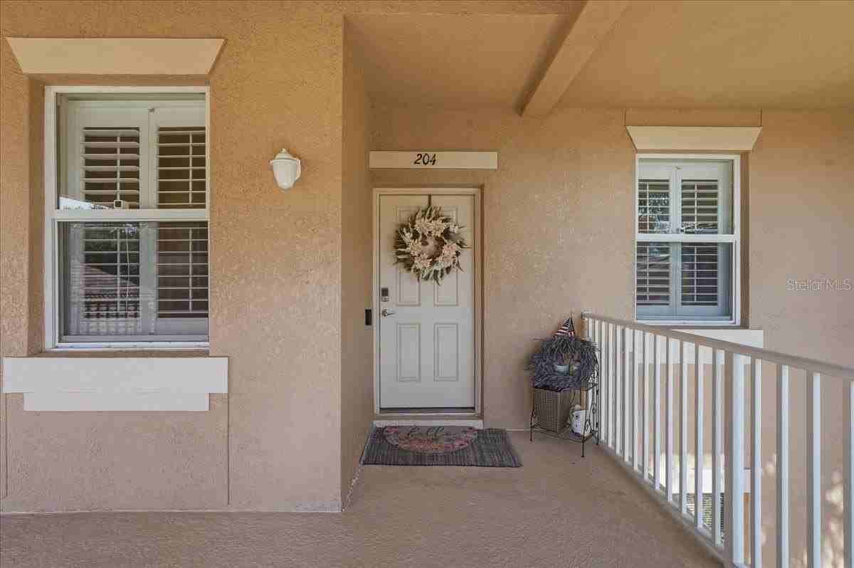 819 Fairwaycove Ln #204 - Photo 5 of 45