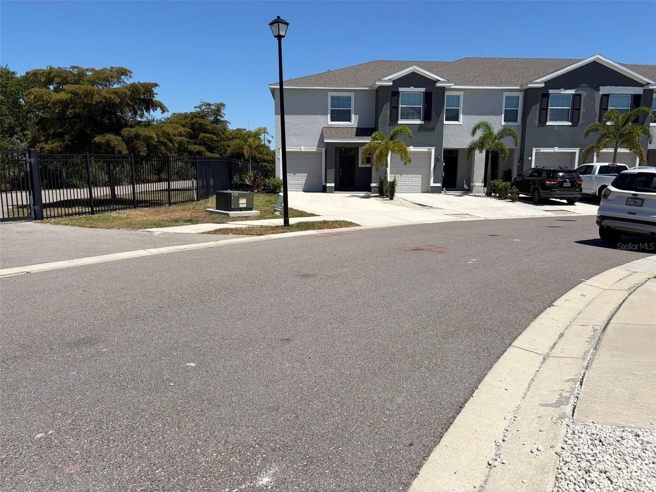 8860 Milestone Dr - Photo 2 of 35