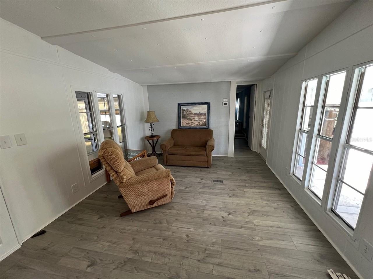 11 Shady Ln - Photo 2 of 15