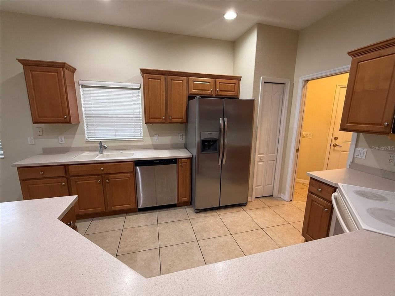 342 Fairway Isles Ln - Photo 4 of 17