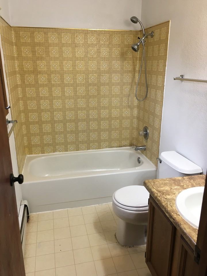 860 S Check St #1 - Photo 4 of 4