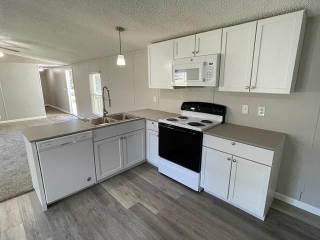 18 Fox Haven Dr #1 - Photo 6 of 13