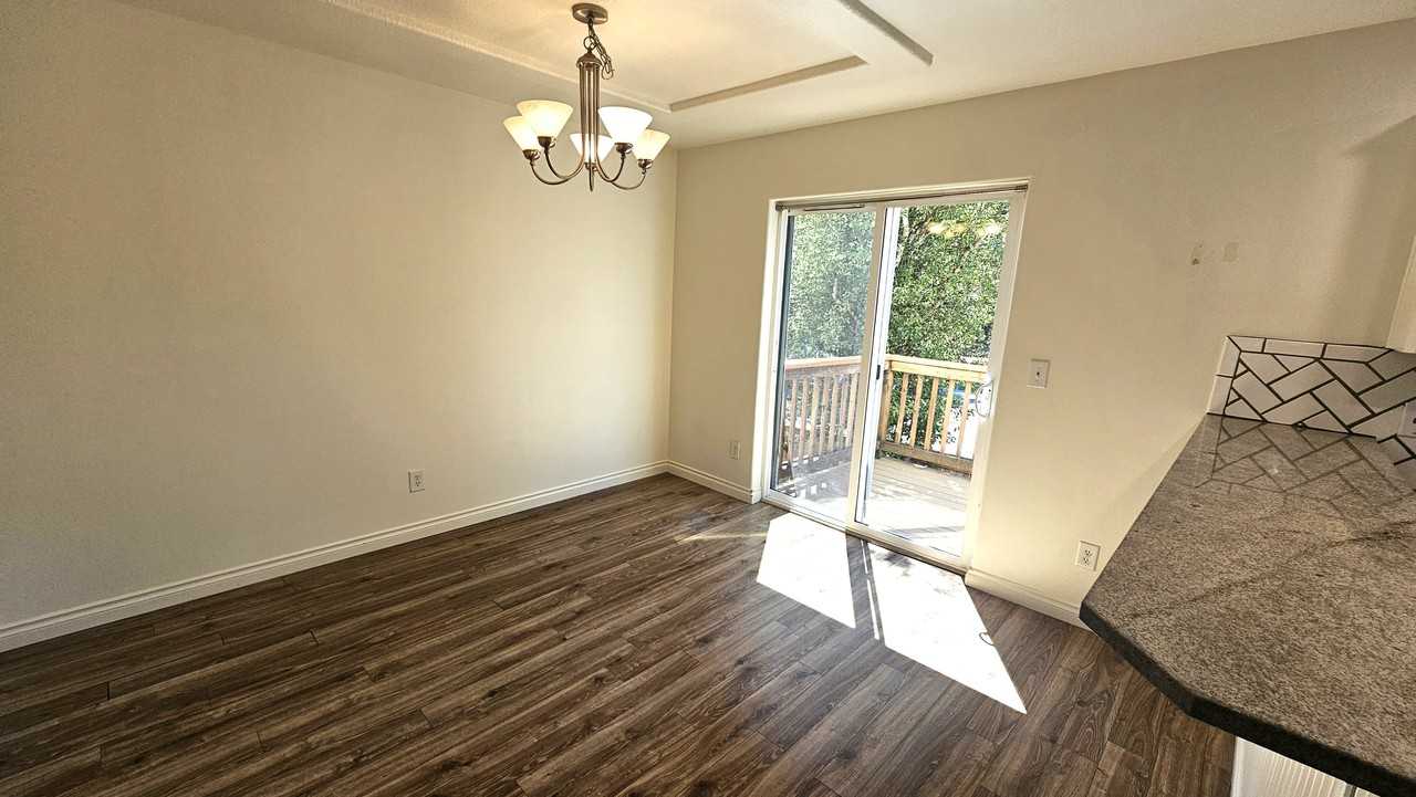 1817 Ne 88th Cir #1 - Photo 4 of 13