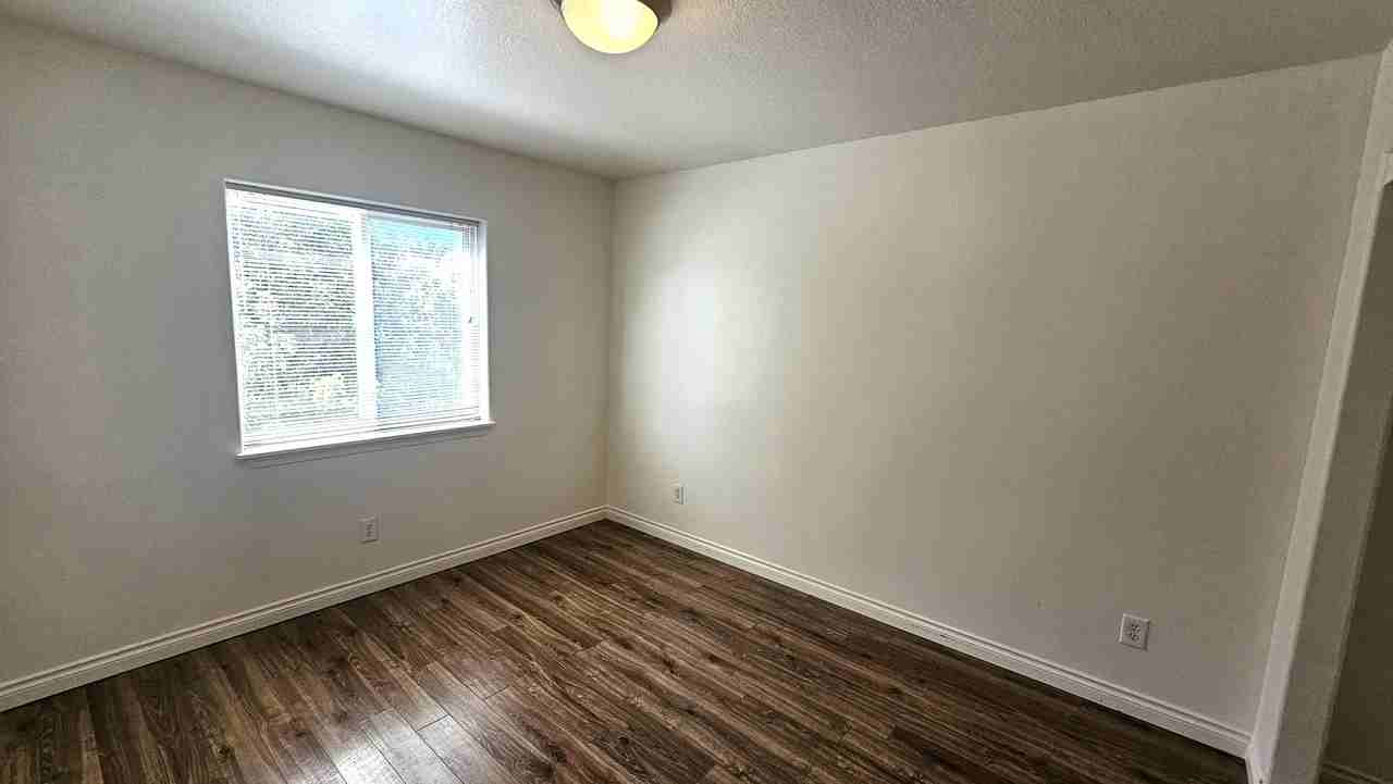 1817 Ne 88th Cir #1 - Photo 7 of 13