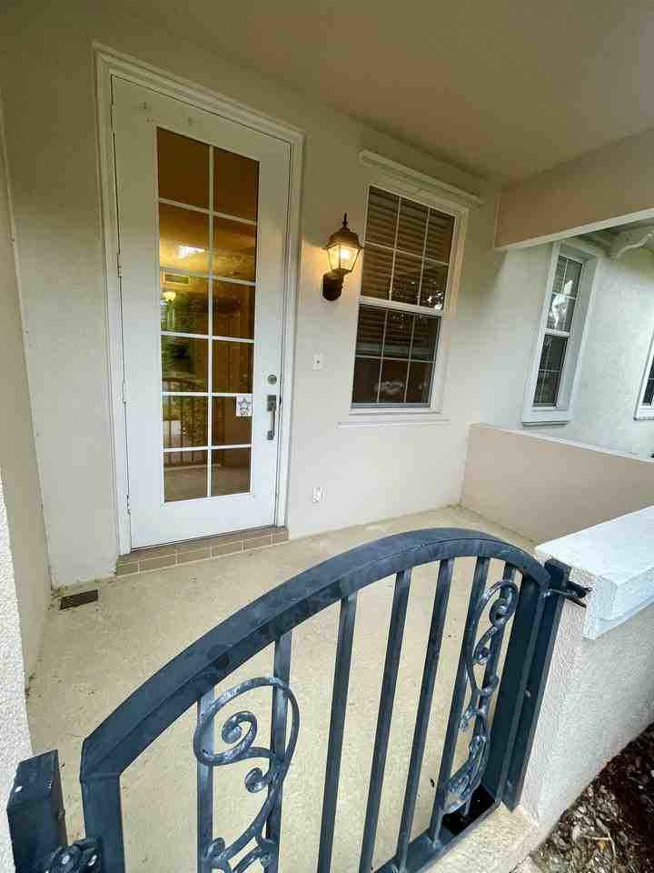 1649 Napoli Dr W #1649 - Photo 2 of 33