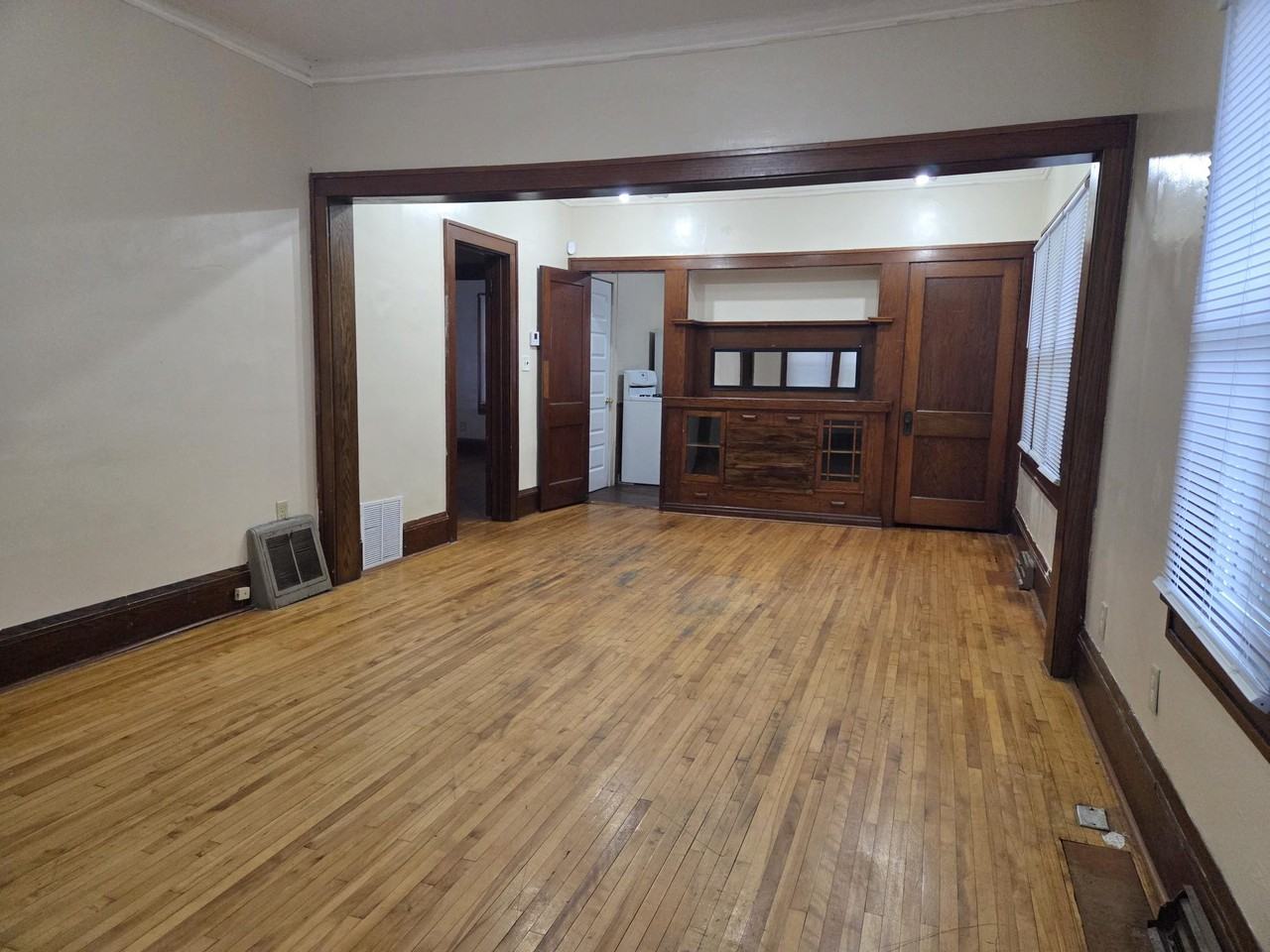3554 Girard Ave N #1 - Photo 2 of 19