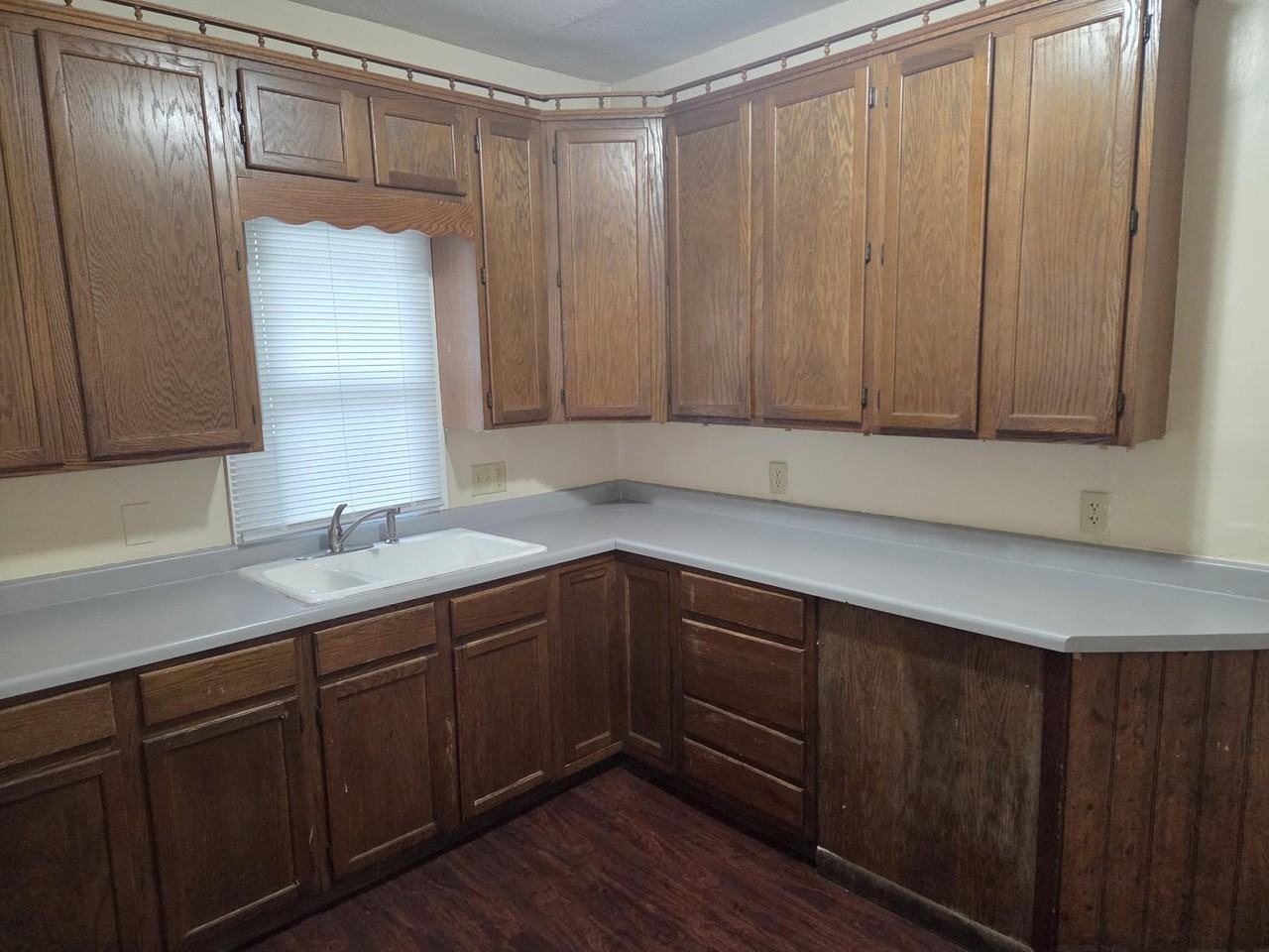 3554 Girard Ave N #1 - Photo 3 of 19