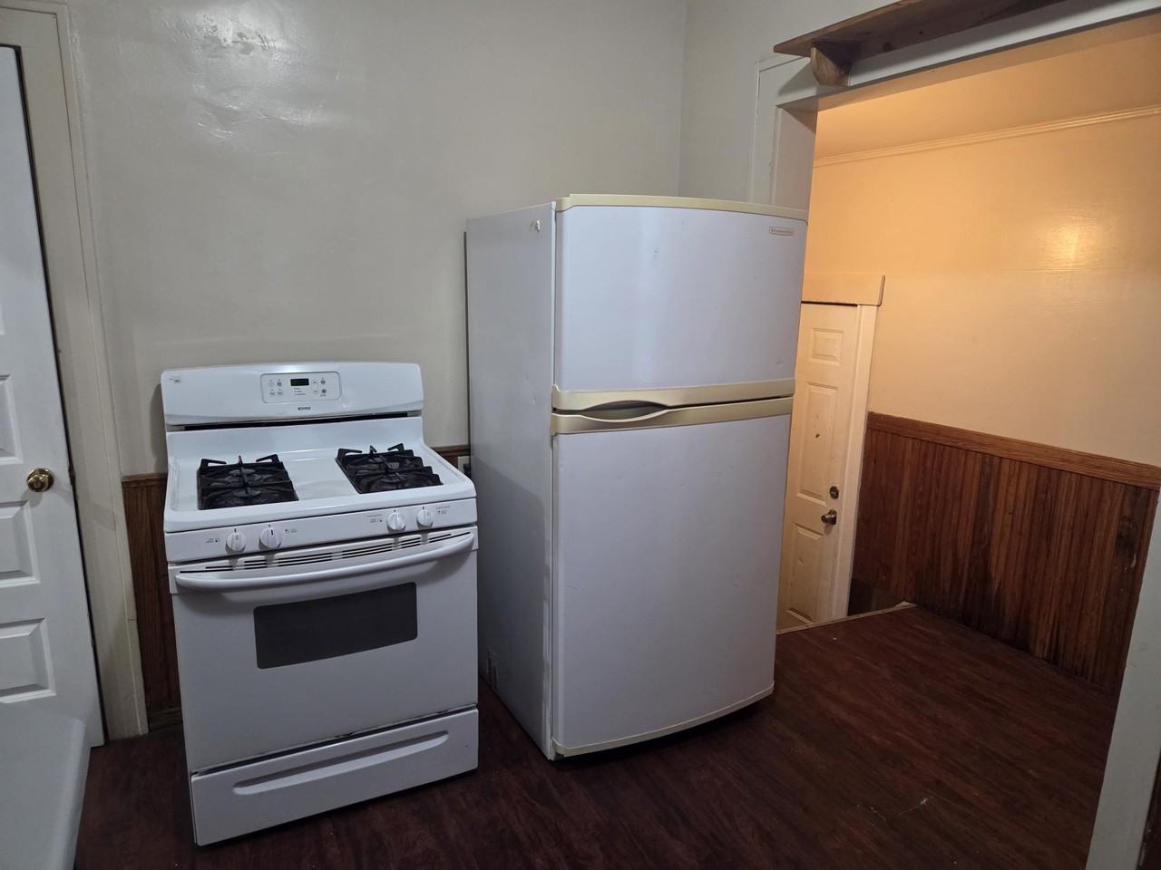 3554 Girard Ave N #1 - Photo 4 of 19