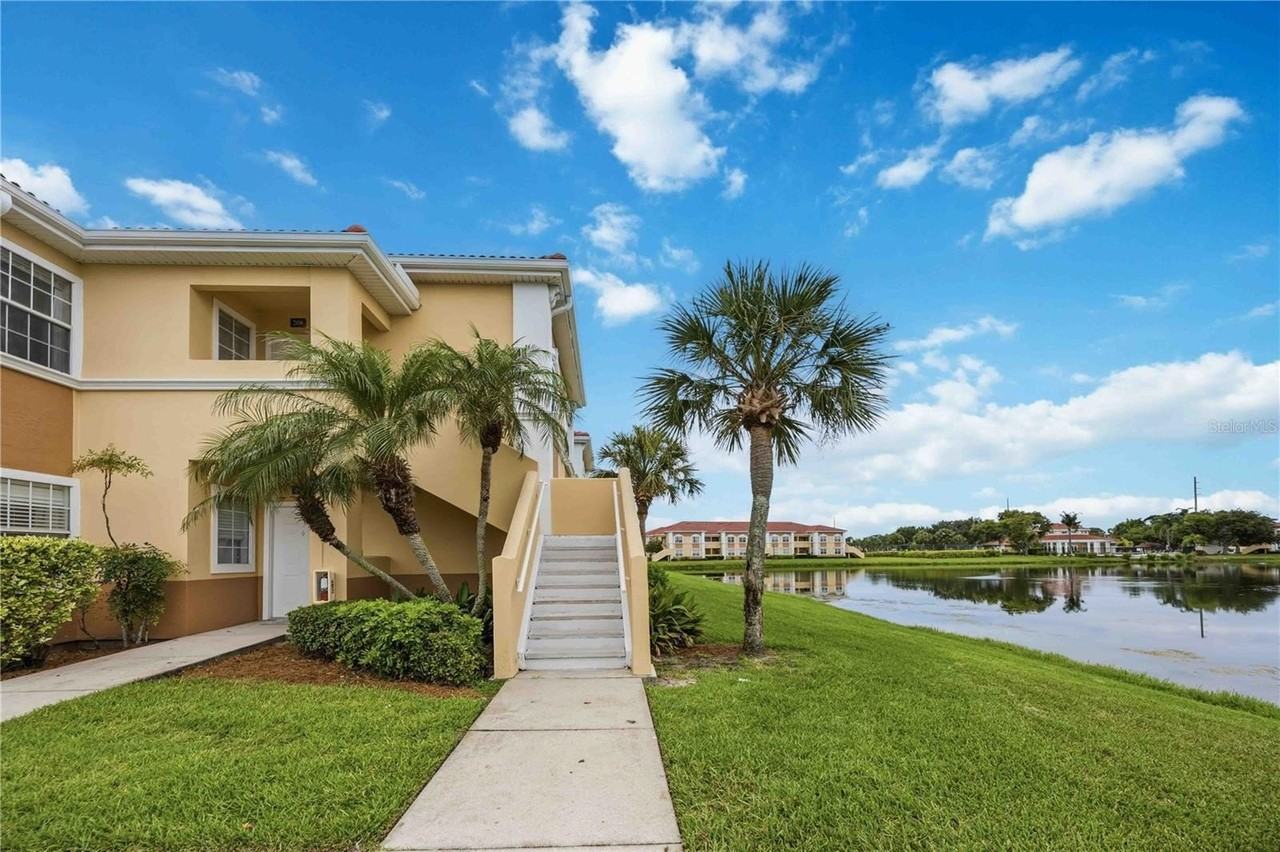 1025 Villagio Cir #208 - Photo 2 of 50