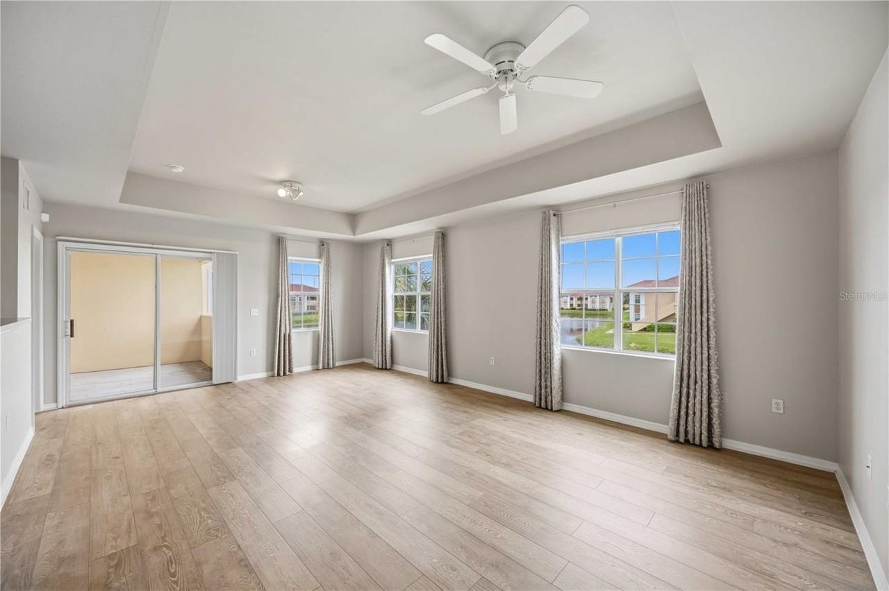 1025 Villagio Cir #208 - Photo 4 of 50