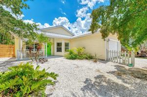 featured image of 5253 Avenida Del Mare
