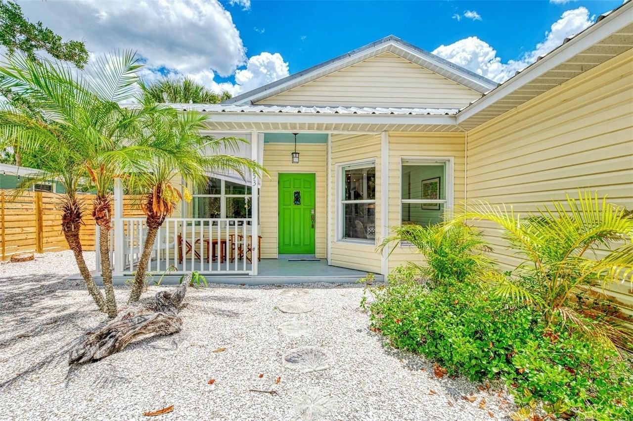 5253 Avenida Del Mare - Photo 4 of 49
