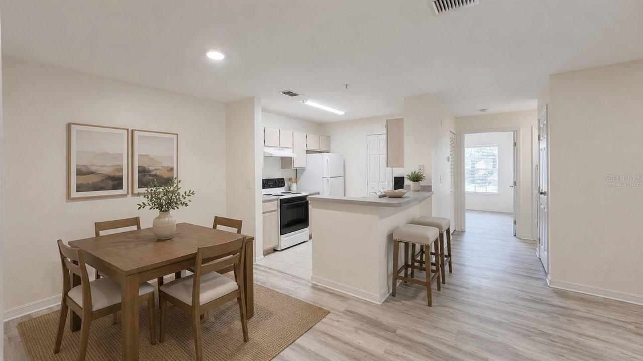 7428 Vista Way #104 - Photo 5 of 17