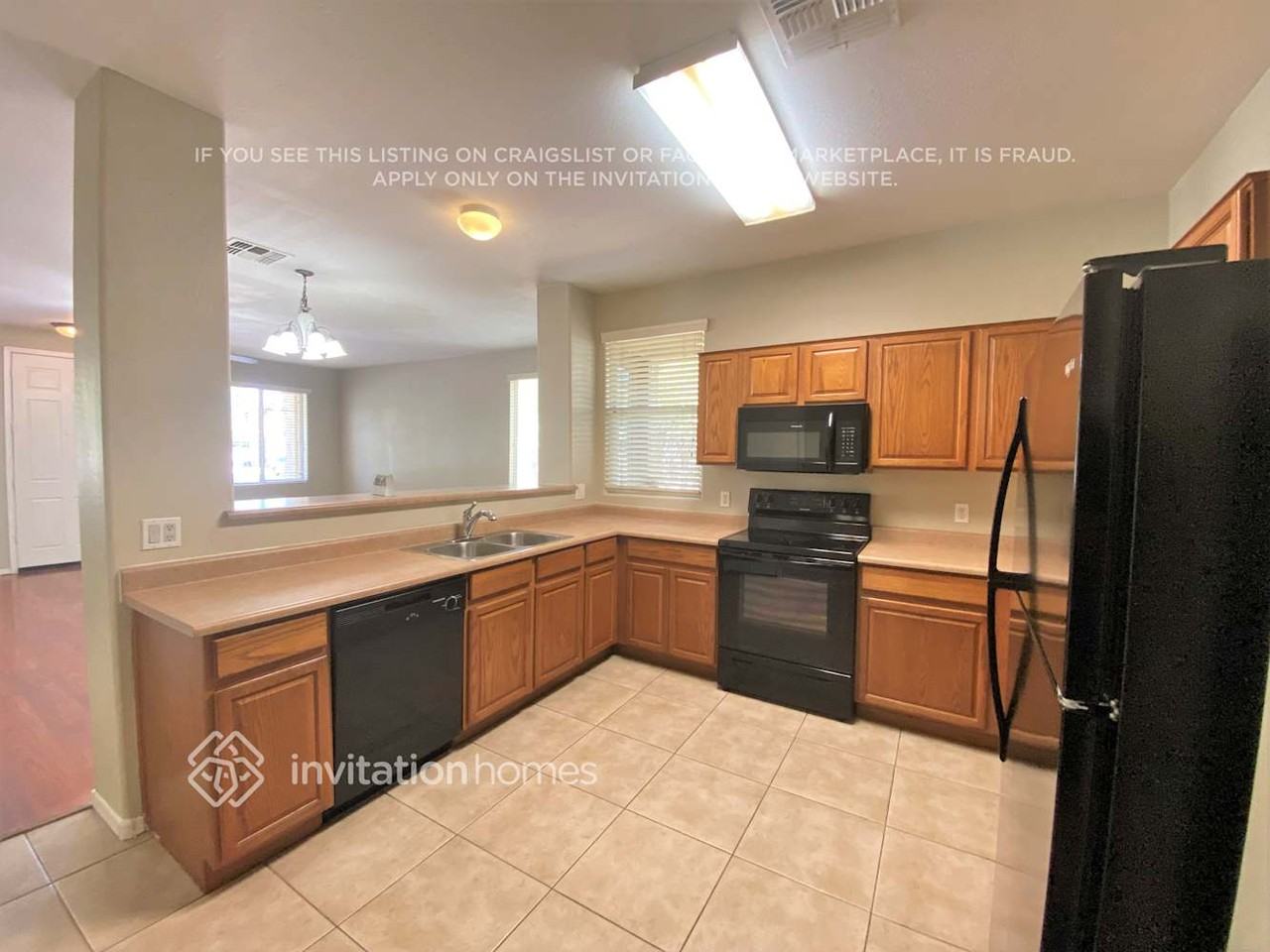 117 N 65th Ln - Photo 5 of 14